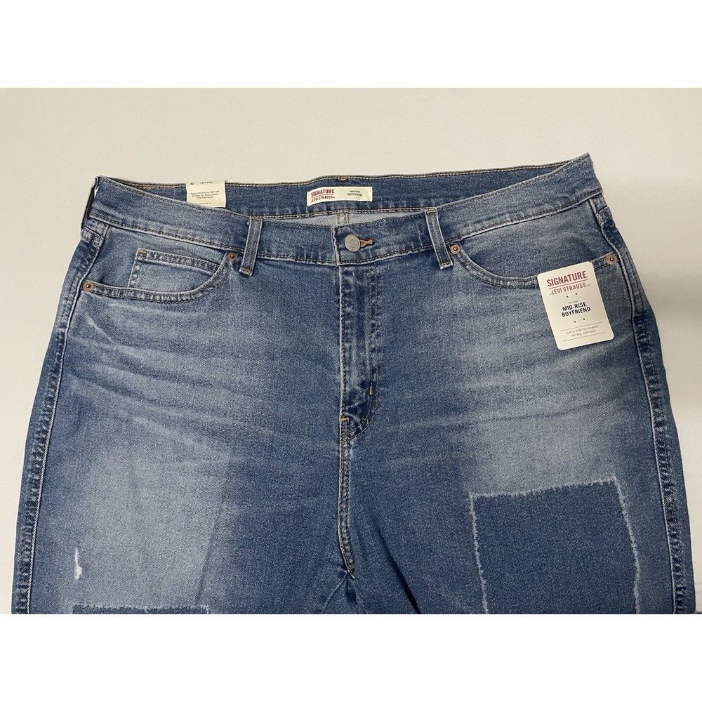 Signature Levi Strauss Women Jeans Sz 18 W34 Patch Heritage Mid Rise Boyfriend - Picture 2 of 6